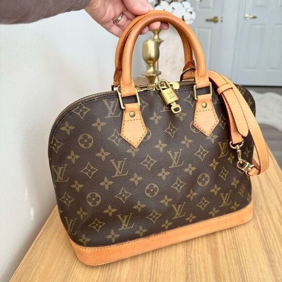 ✅AUTHENTIC✅LOUIS VUITTON ALMA PM+LOCK AND KEY - Picture 5 of 15